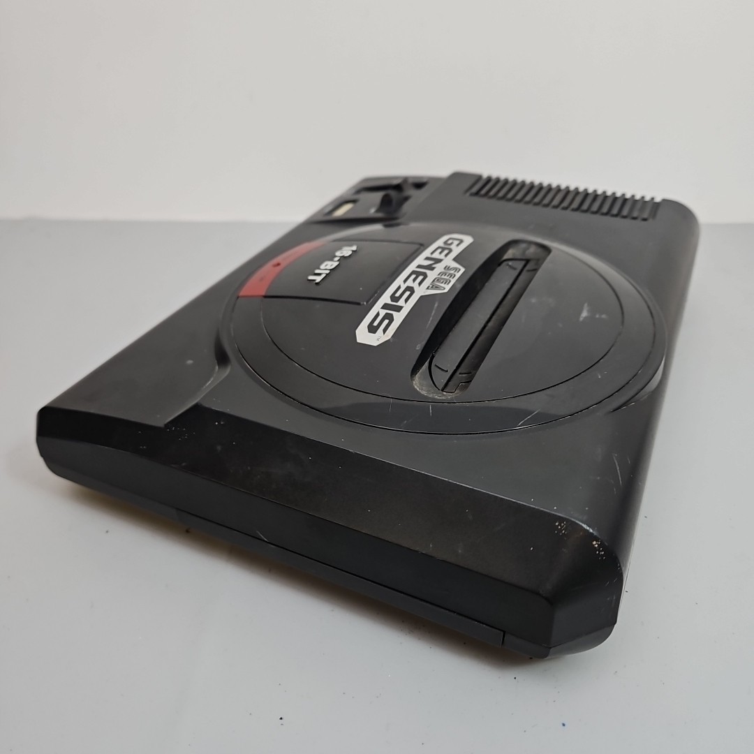 SEGA GENESIS Console MK-1601 System 1st Model, 2 OEM Controllers, Sonic 2 & more
