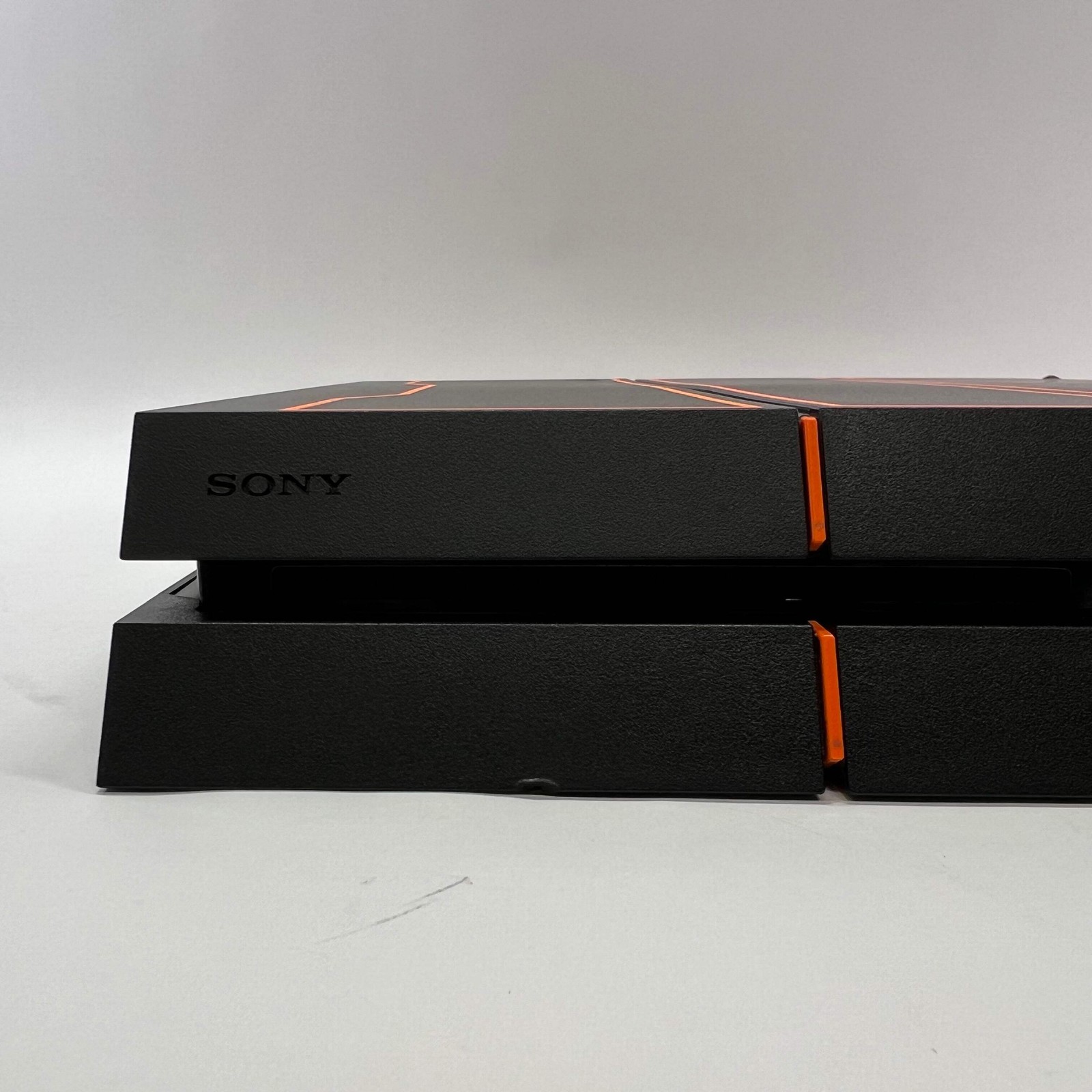 Sony PlayStation 4 PS4 1TB Call of Duty Black Ops 3 Edition Console