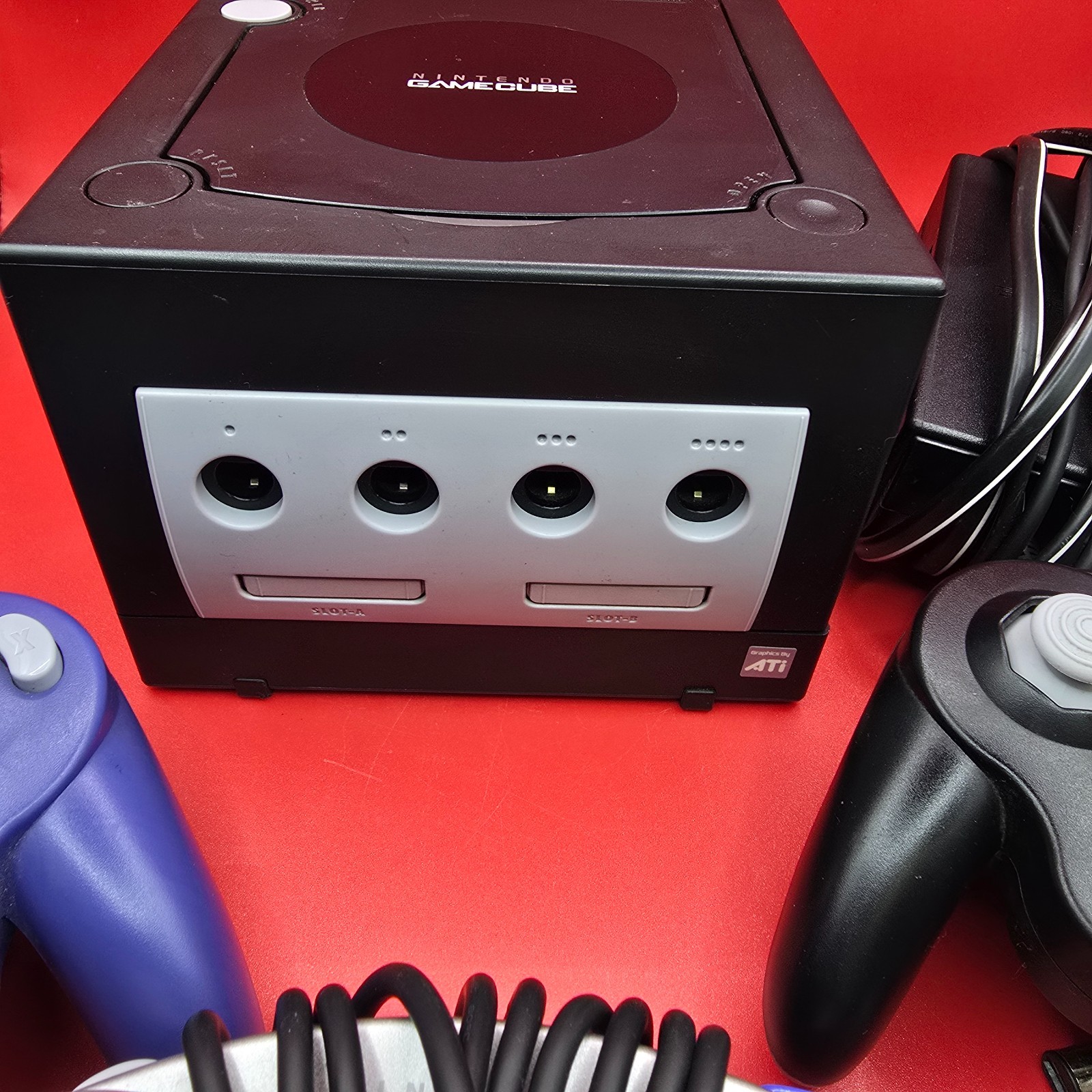 Nintendo GameCube Console DOL-101 3 Controllers/Microphone MarioParty 7 Read