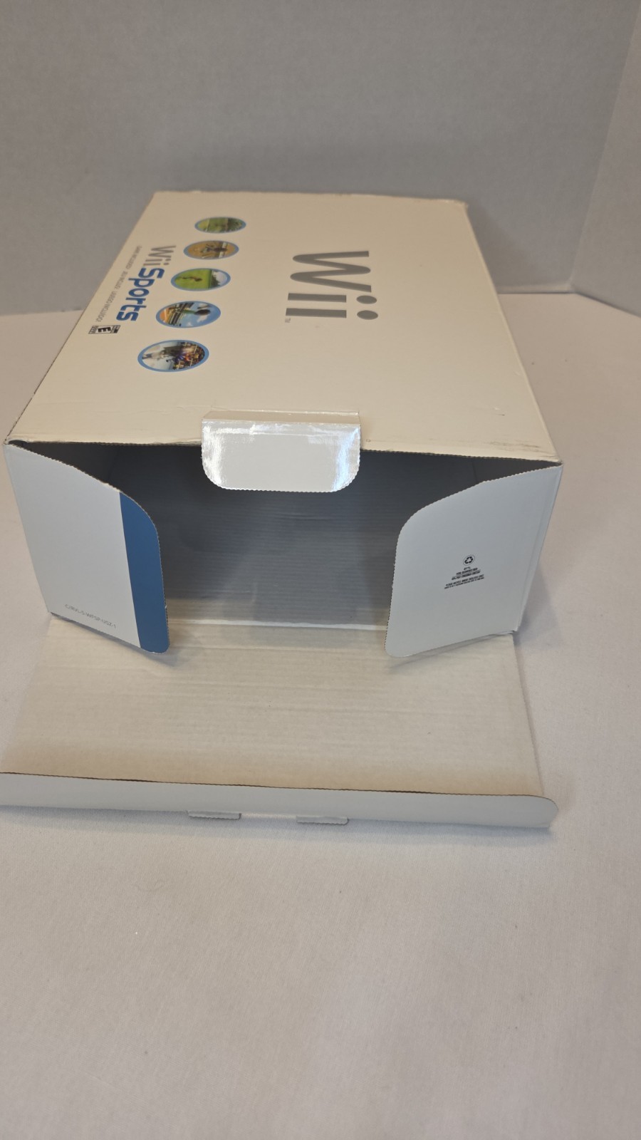 Nintendo Wii Original Retail Box Only Wii Sports Version NO CONSOLE