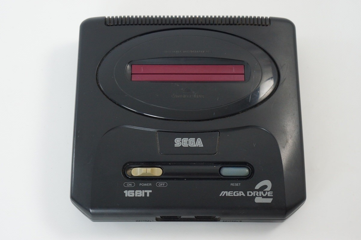 MEGA DRIVE 2 Console «System Only» HAA-2502 Tested JAPAN Game A20031301