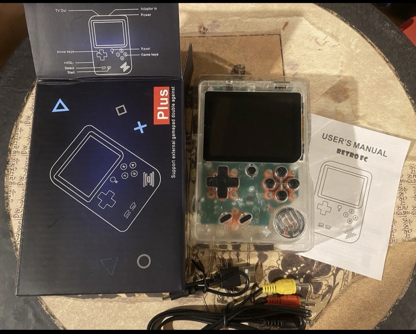 GameBox Plus 400 in 1 Handheld Gamepad -NEW IN BOX SEALED -400 Preload Games NIB