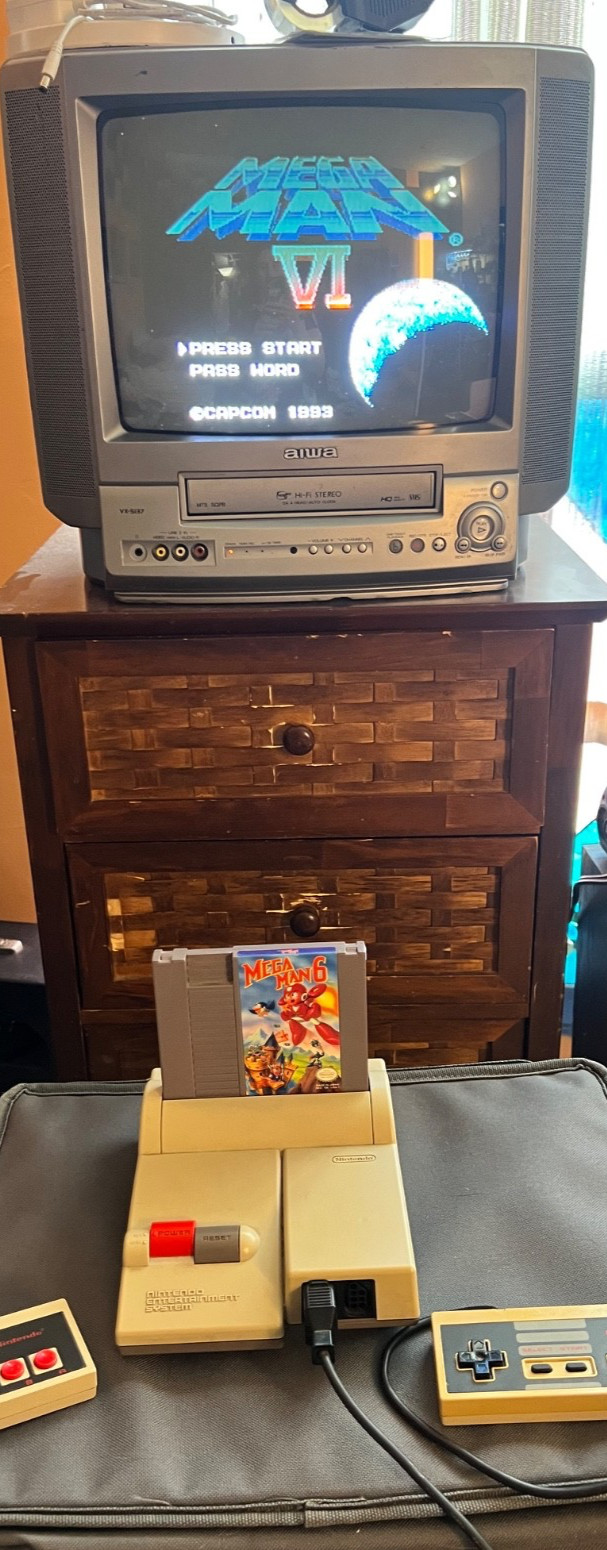 Professionally Serviced Nintendo Top Loader Console with 2 controllers & 7 games