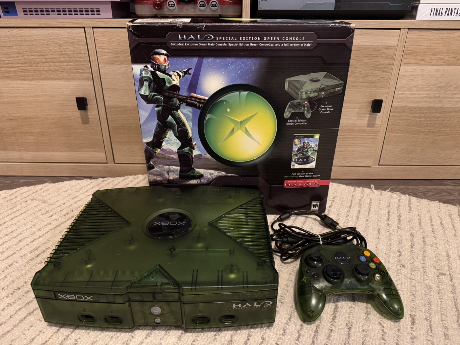 Original Xbox Halo Special Edition Green Console, Controller & Box