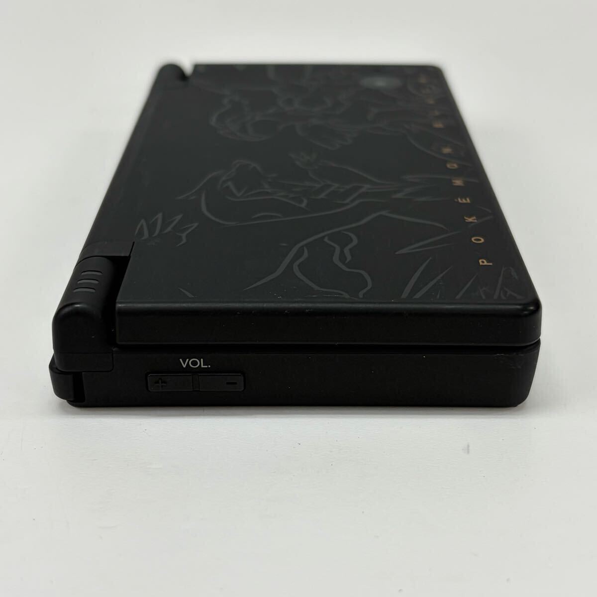 [Excellent+++]Nintendo DSi Console Reshiram & Zekrom Edition Pokemon Black Japan