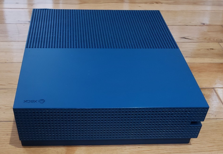 Xbox One S 500GB DEEP BLUE Special Ed. Console 1681 Bundle, Controller, TESTED