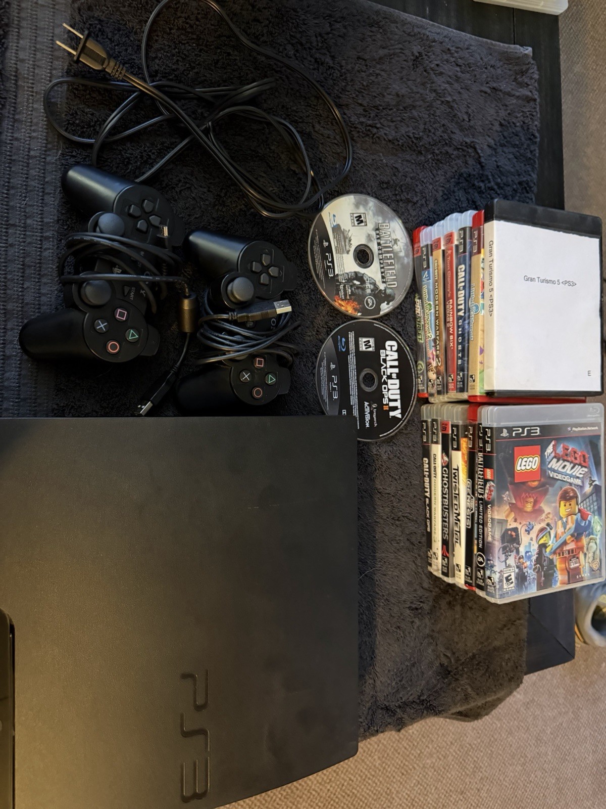 Sony PlayStation 3 PS3 Slim 160GB Console CECH-3001A Bundle with 13 Games