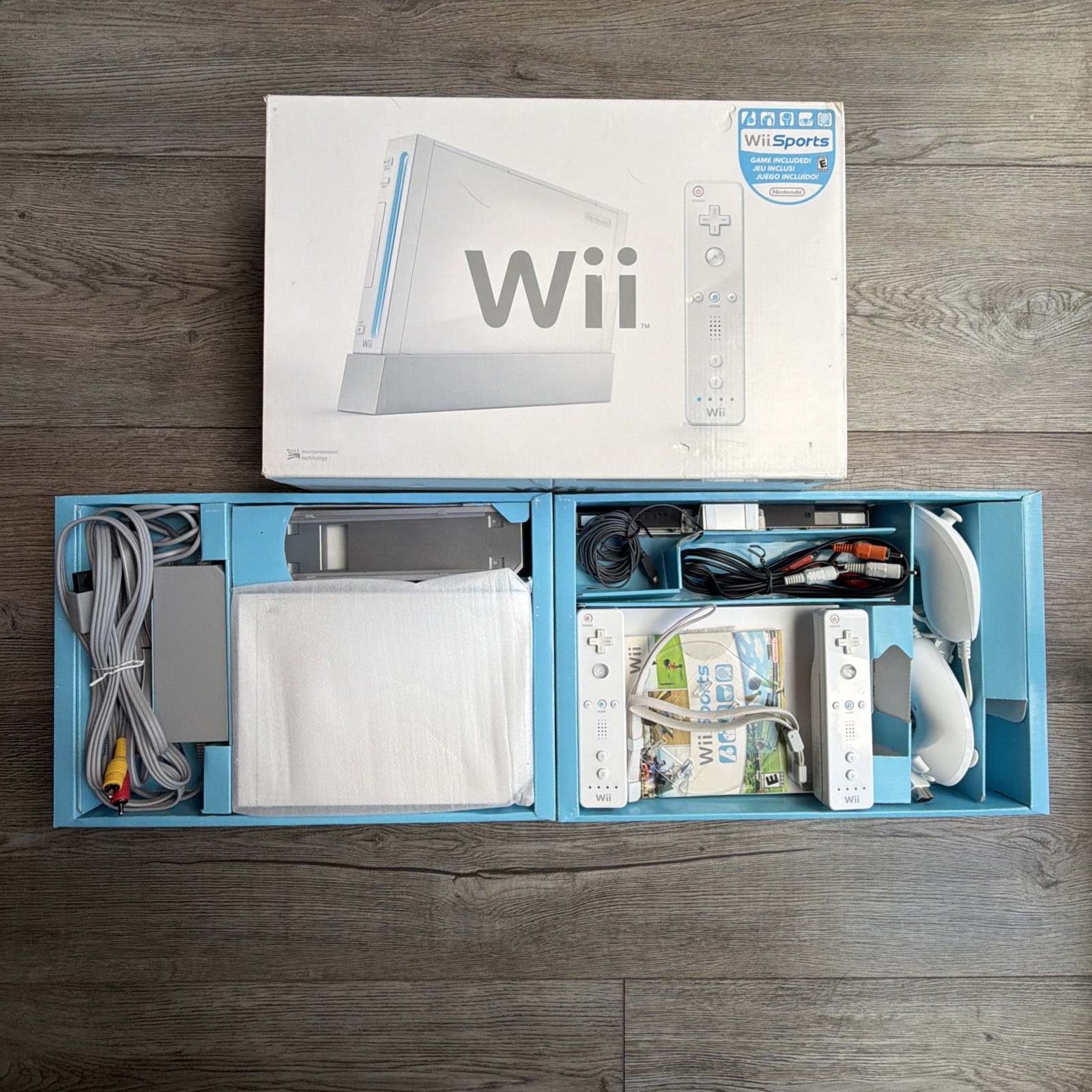 Nintendo Wii Sports Console Complete In Box CIB Numbers Matching Two Controllers