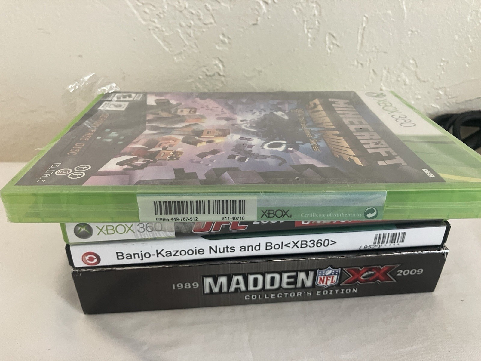 Microsoft Xbox 360 E 250GB Console #1538 W/ 5 Games, Controller, HDMI, Minecraft