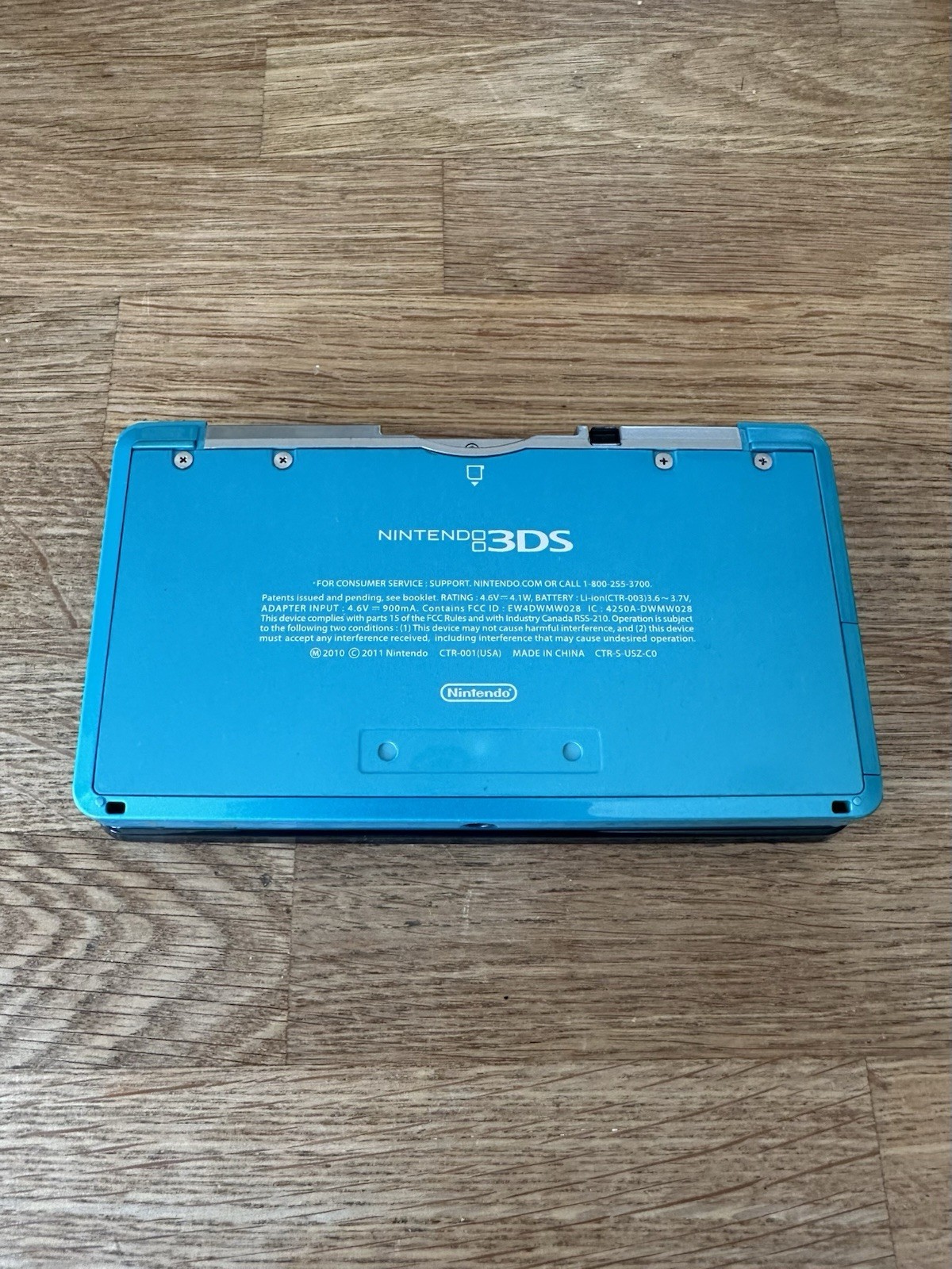 Nintendo 3DS CTR-001 Handheld System Aqua Blue w/ Stylus & 2GB SD Card