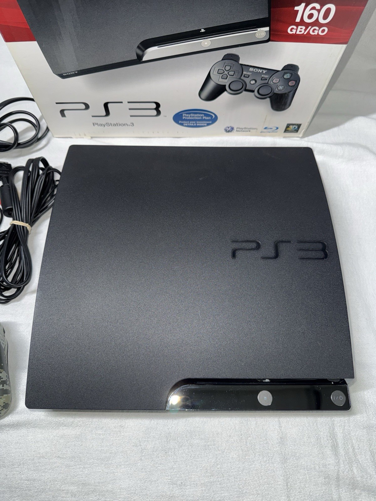 PlayStation 3 PS3 Slim 160GB Console CECH-2501A Completed In box CIB. TESTED!!