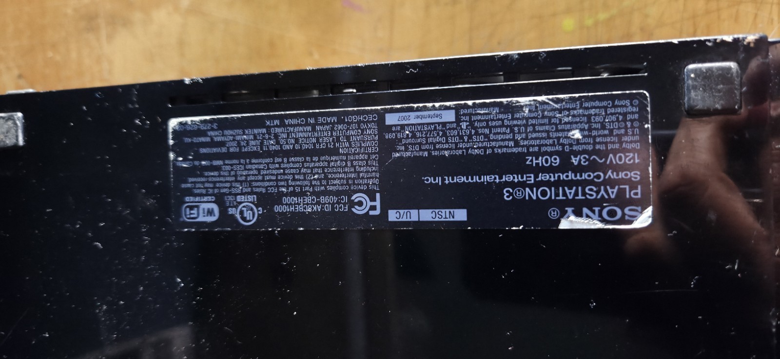 SONY PLAYSTATION 3 VIDEO GAME CONSOLE SYSTEM- CECHG01 (CYN29)