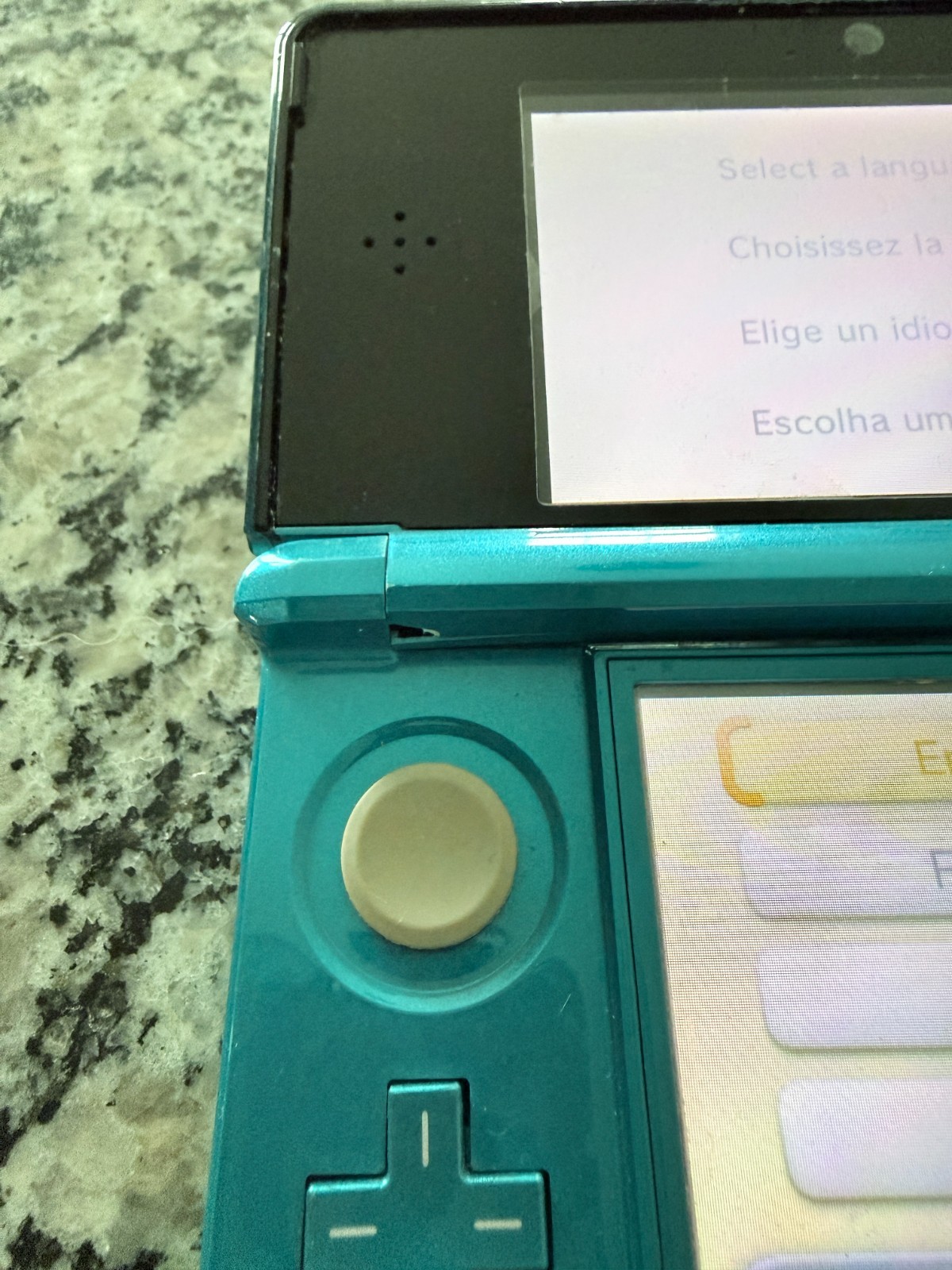 Nintendo 3DS 4GB Aqua Blue Handheld Console