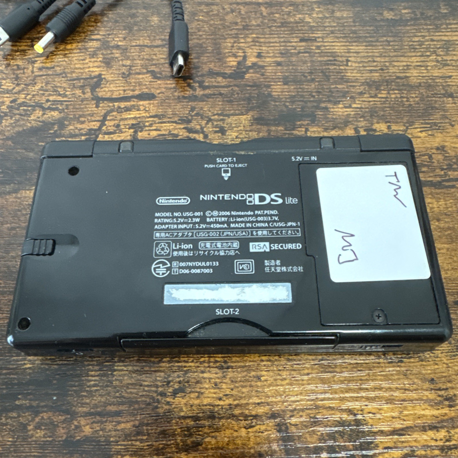 Black Nintendo DS Lite USG-001 w/ Charger & Stylist *TESTED/WORKING**