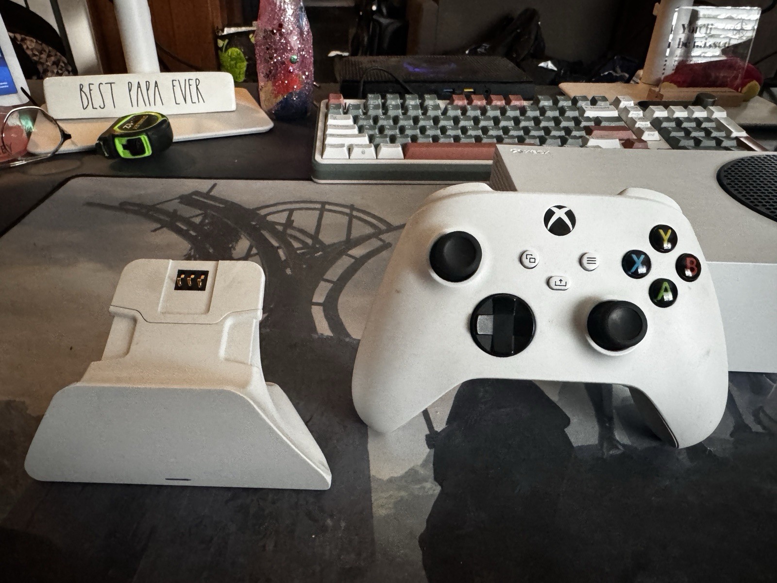 Xbox Series S 512GB Console Bundle + Controller + Razer Charging Dock + HDMI