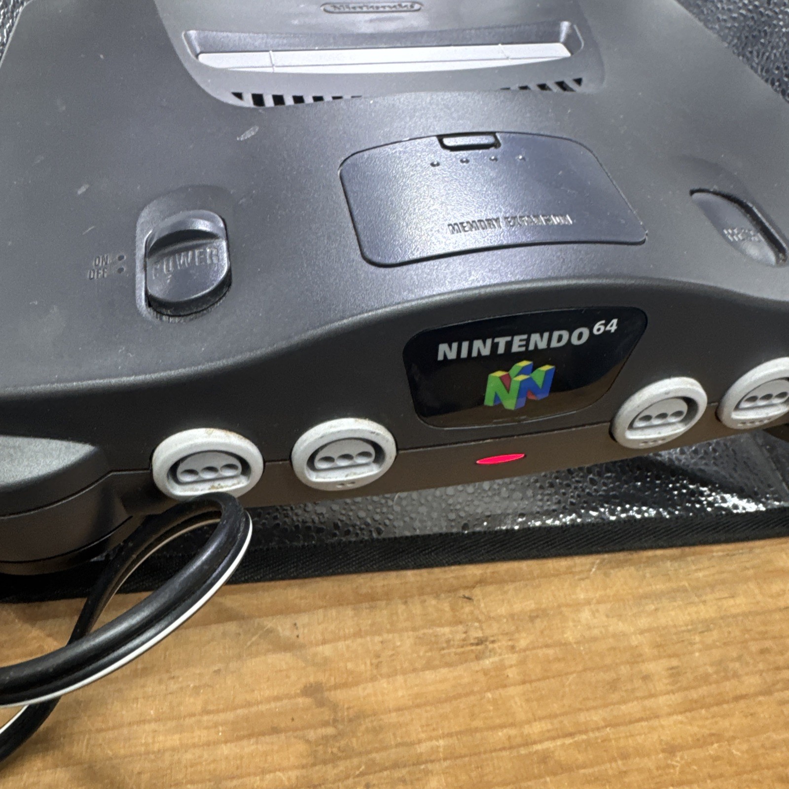 Nintendo 64 Home Console – Black powers on but untested selling as parts