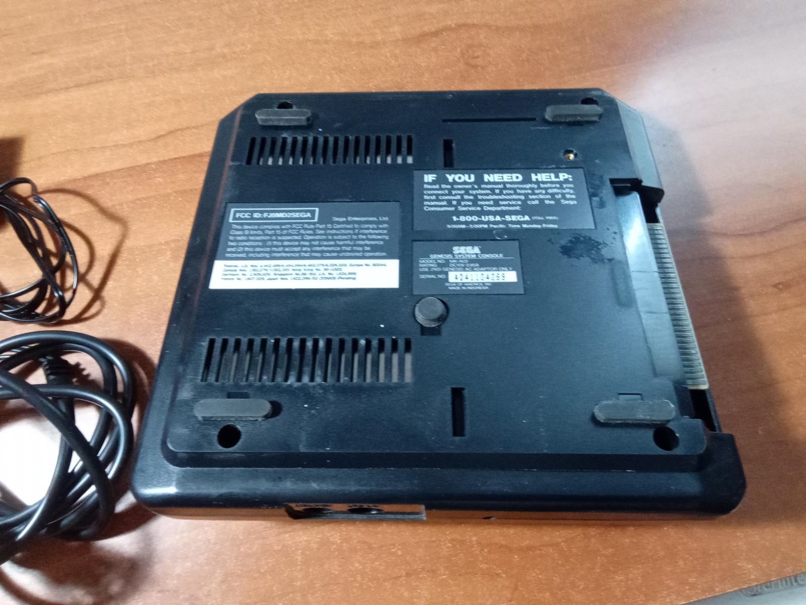 Sega Genesis 2 Console + Cables *TESTED*