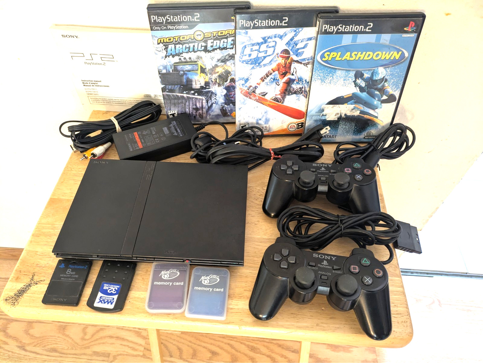 Sony PlayStation 2 PS2 Slim Console Bundle 2 Controllers Memory Cards Cords