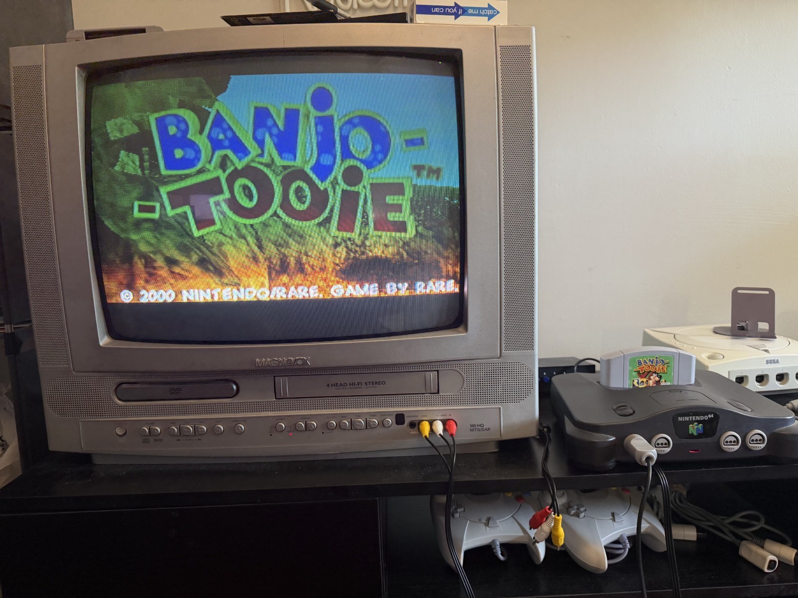 Nintendo 64 System 32MB Home Console – Charcoal Gray