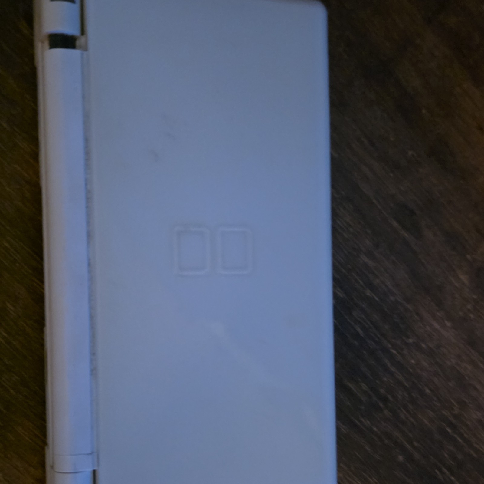 Nintendo DS Lite White Handheld System, Wi-Fi, Headphone Jack, USG-001 NTSC-U/C