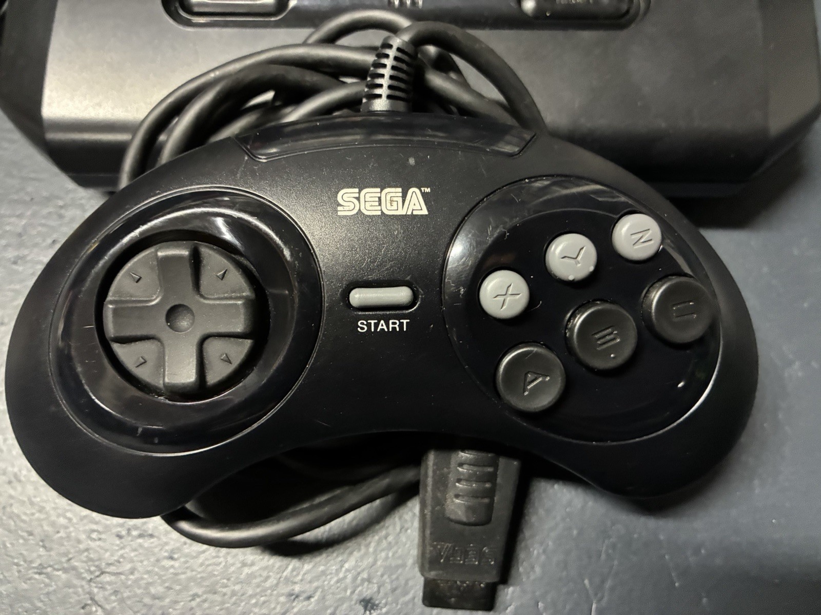 Sega Genesis Model 2 Bundle-5 Games, 1 Controller (6 Buttons) And Cables. Works.
