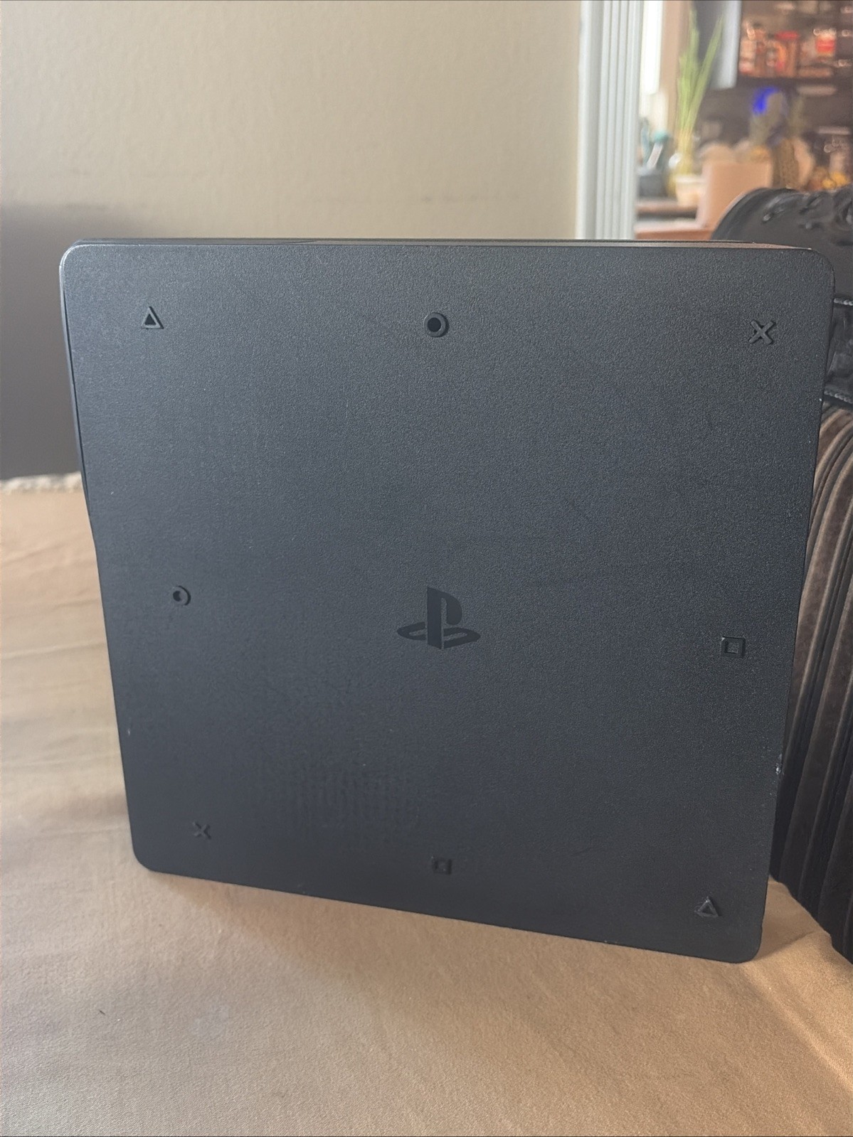 PlayStation 4 Slim PS4 1TB Black Console CUH-2215B v13.50 w/Cables 2 Controllers