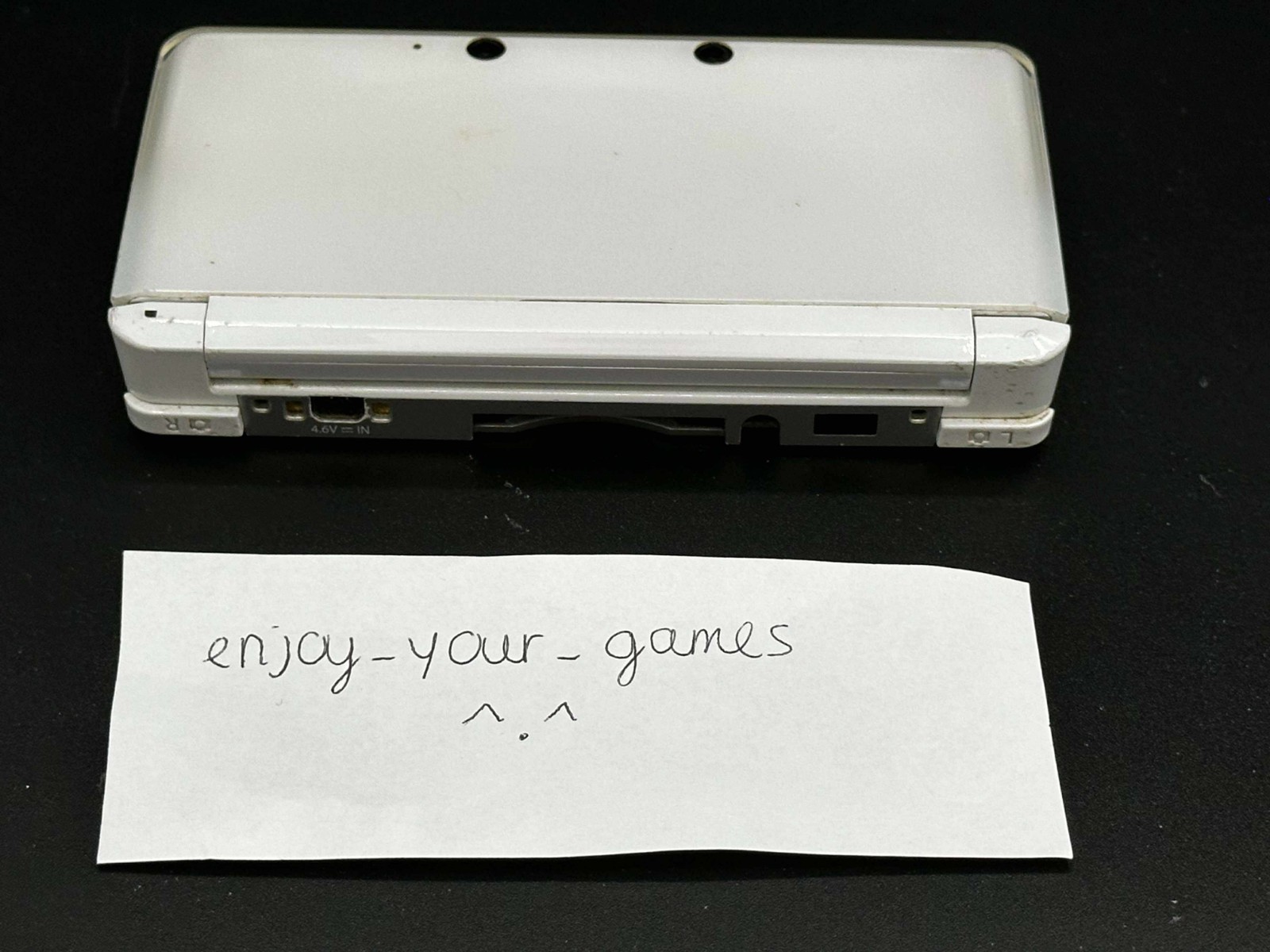 Nintendo 3DS White Model | English | Charger | US Seller-SHIP IN 1-DAY