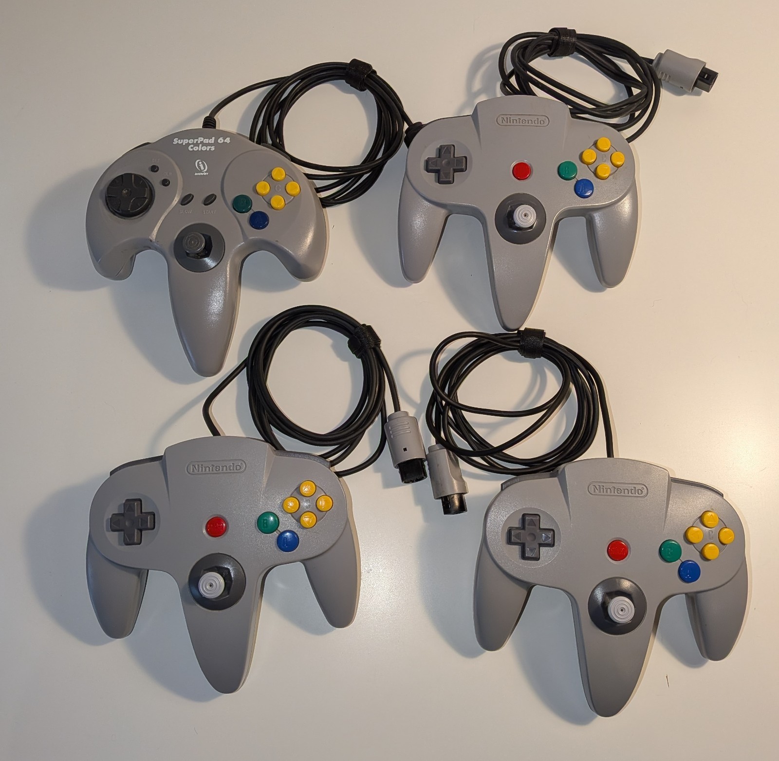 Nintendo 64/N64 Console Lot – Expansion Pak – 8 Controllers – INTERMITTENT READ