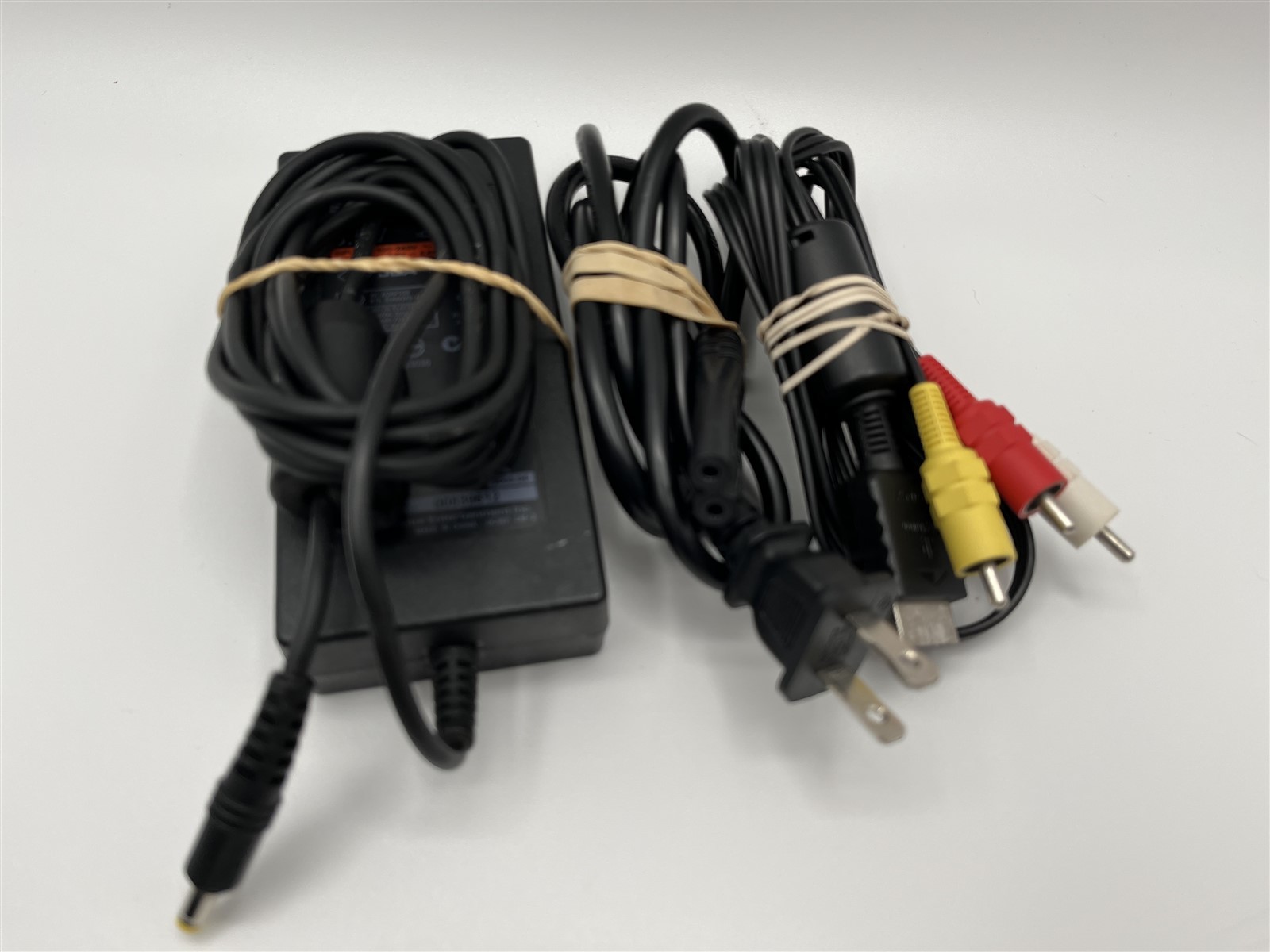 PlayStation 2 PS2 Slim Refurbished Console Bundle + Controller -Refurbished