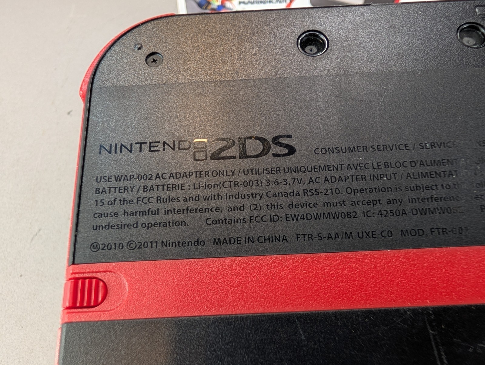 Nintendo 2DS Mario Kart7 Edition In Original Box OEM Charger & Stylus Red
