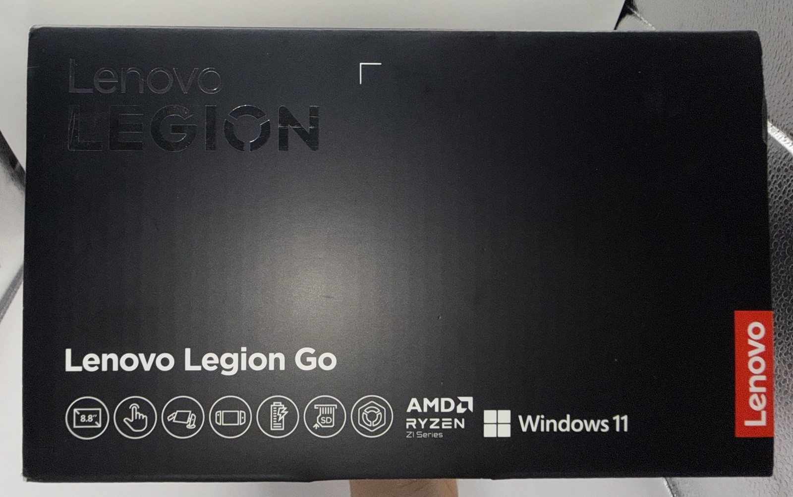 Lenovo Legion Go 8.8 144Hz WQXGA AMD Ryzen Z1 Extreme Shadow 1tb SSD 16gb Ram