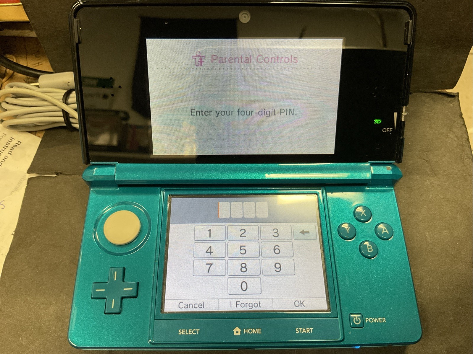 Nintendo 3DS Aqua Blue Handheld Console Fully Tested Teal Bundle W/ Game Used