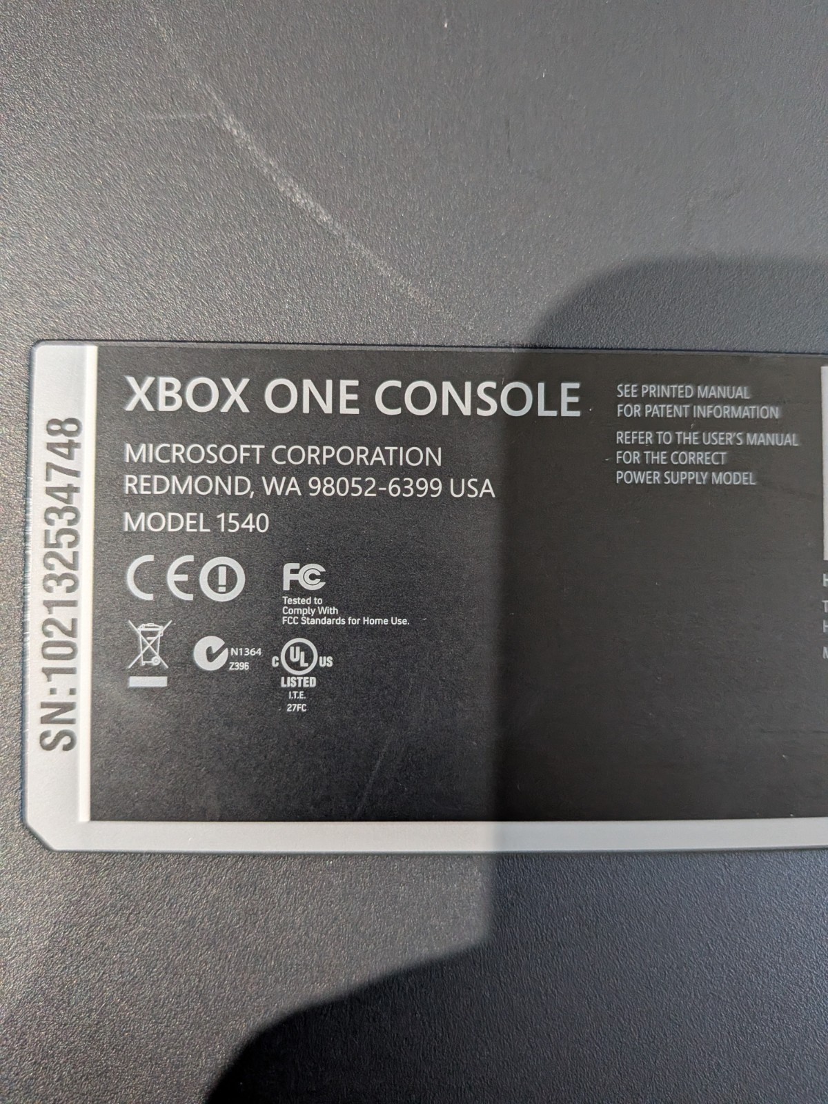 Microsoft Xbox One 500GB Console Kinect Bundle – One ControlleBlack W/ 4 Games