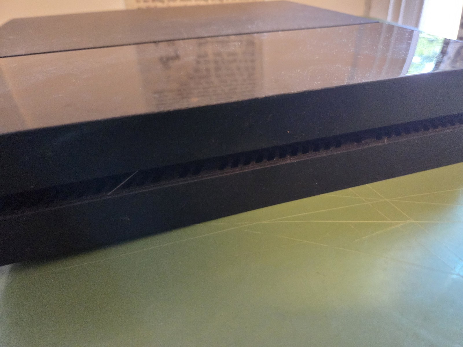 Sony PlayStation 4 500GB Gaming Console – Black (CUH-1001A) Does Not Get Video