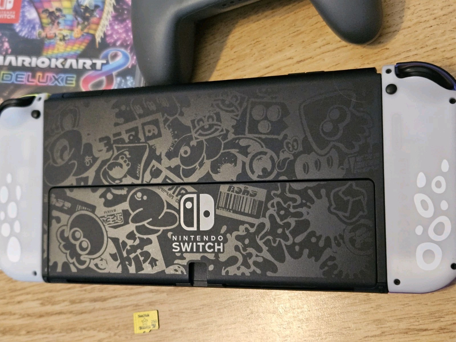 Nintendo Switch OLED Splatoon Edition ( 256 GB M.SD, 4 Games, Pro Controllers +)