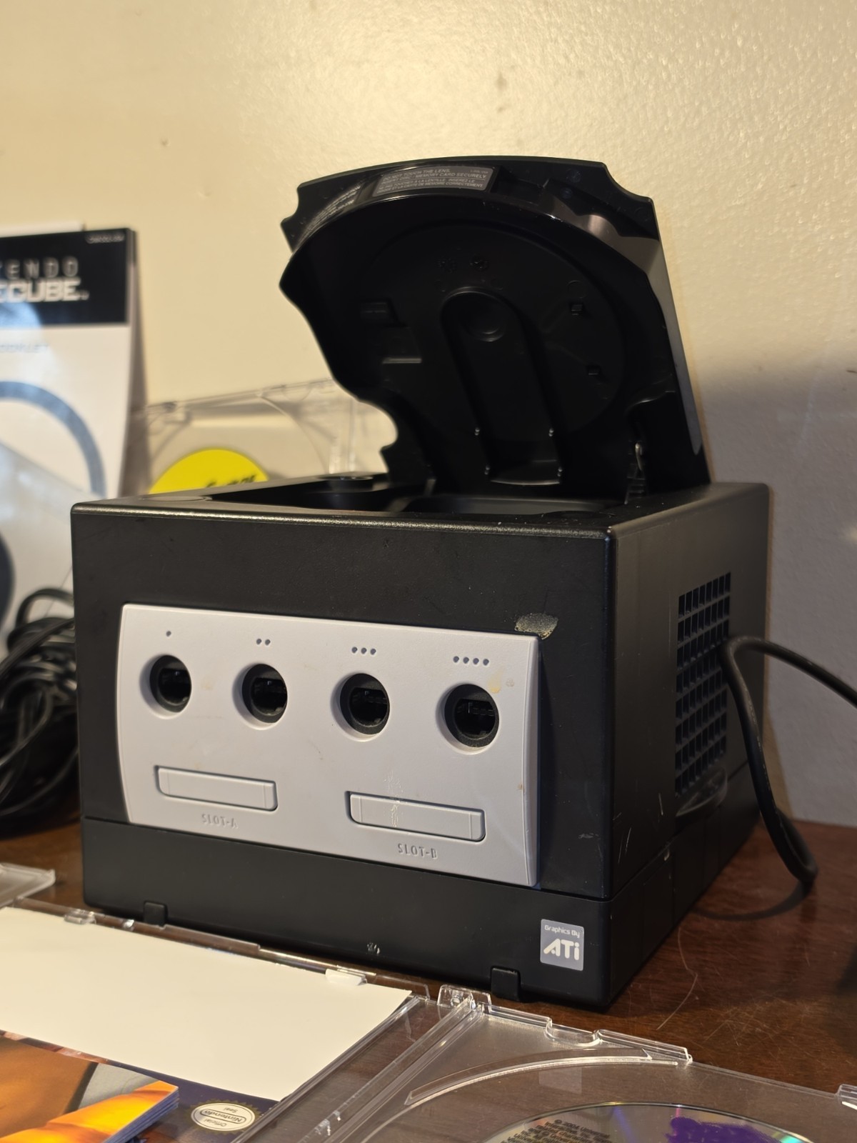 NINTENDO GAMECUBE DOL-001 USA BLACK SYSTEM CORDS CONTROLLER & 6 GAMES TESTED!