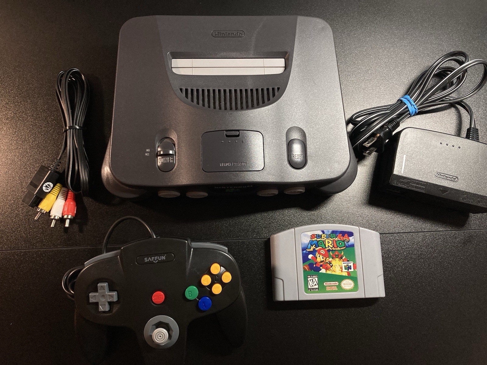 Nintendo 64 N64 Console + Super Mario 64+Controller+Cords