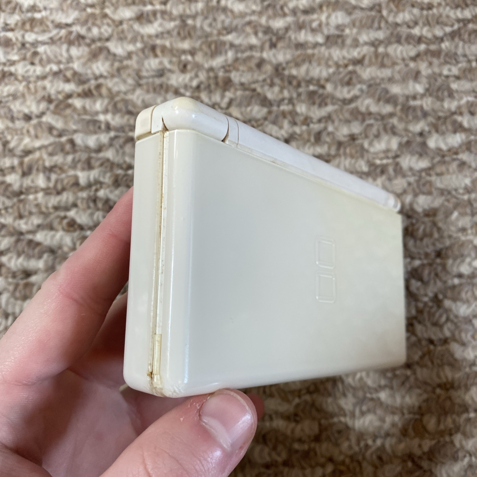 Nintendo DS Lite (USG-001) Handheld – White Charger
