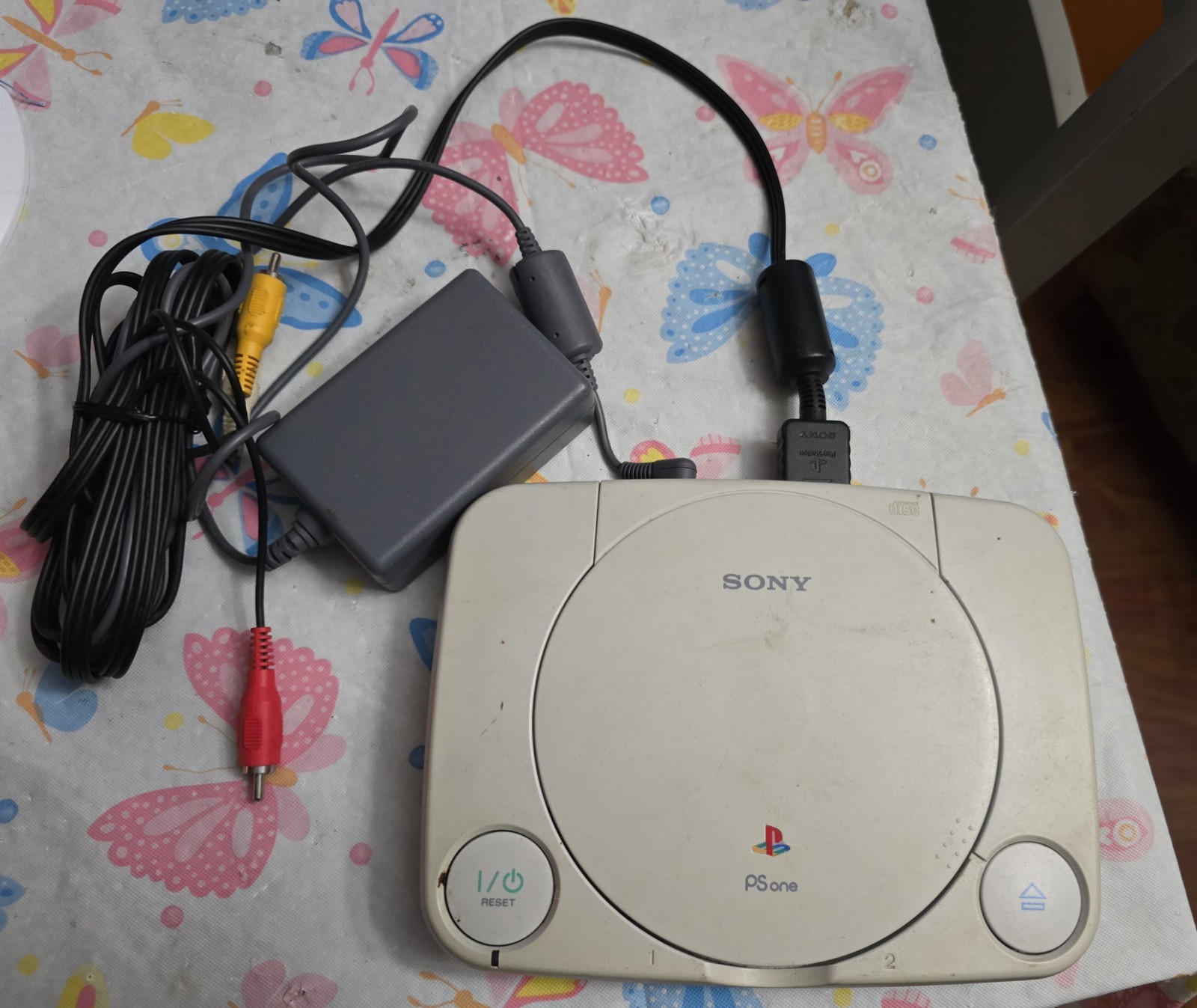 Sony PS one Console White Composite RCA AV Cable & Power Adapter PlayStation 1