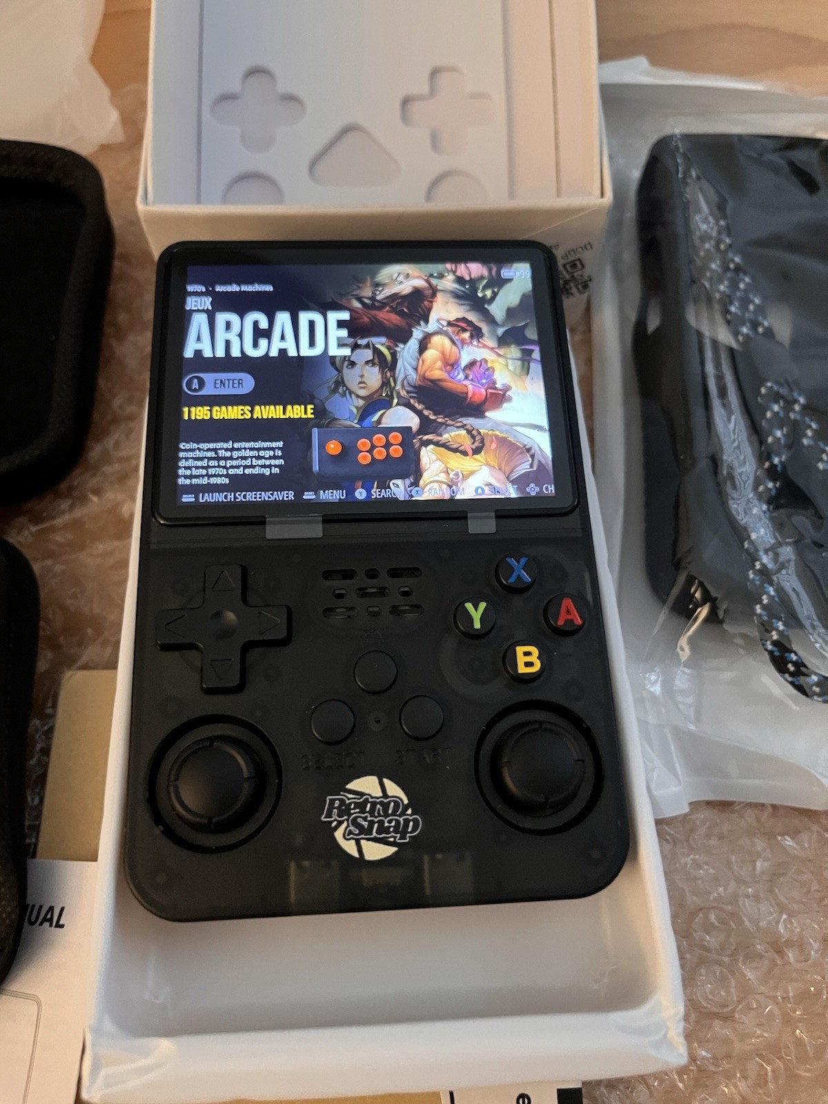 R36S Retro Handheld Game Console, 3.5 Inch 640×480 IPS Screen