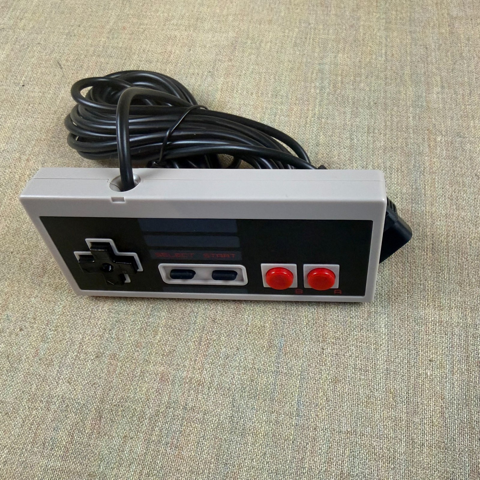 Nintendo NES Console Bundle OEM Controller New Pin Clean Tested No Yellowing