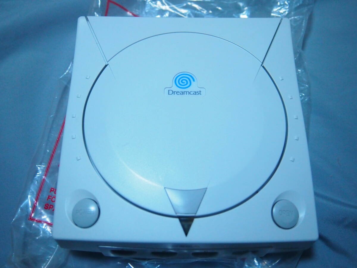 Sega Dreamcast PAL EU HKT-3030 Console *COMPLETE – UNUSED? MINT*