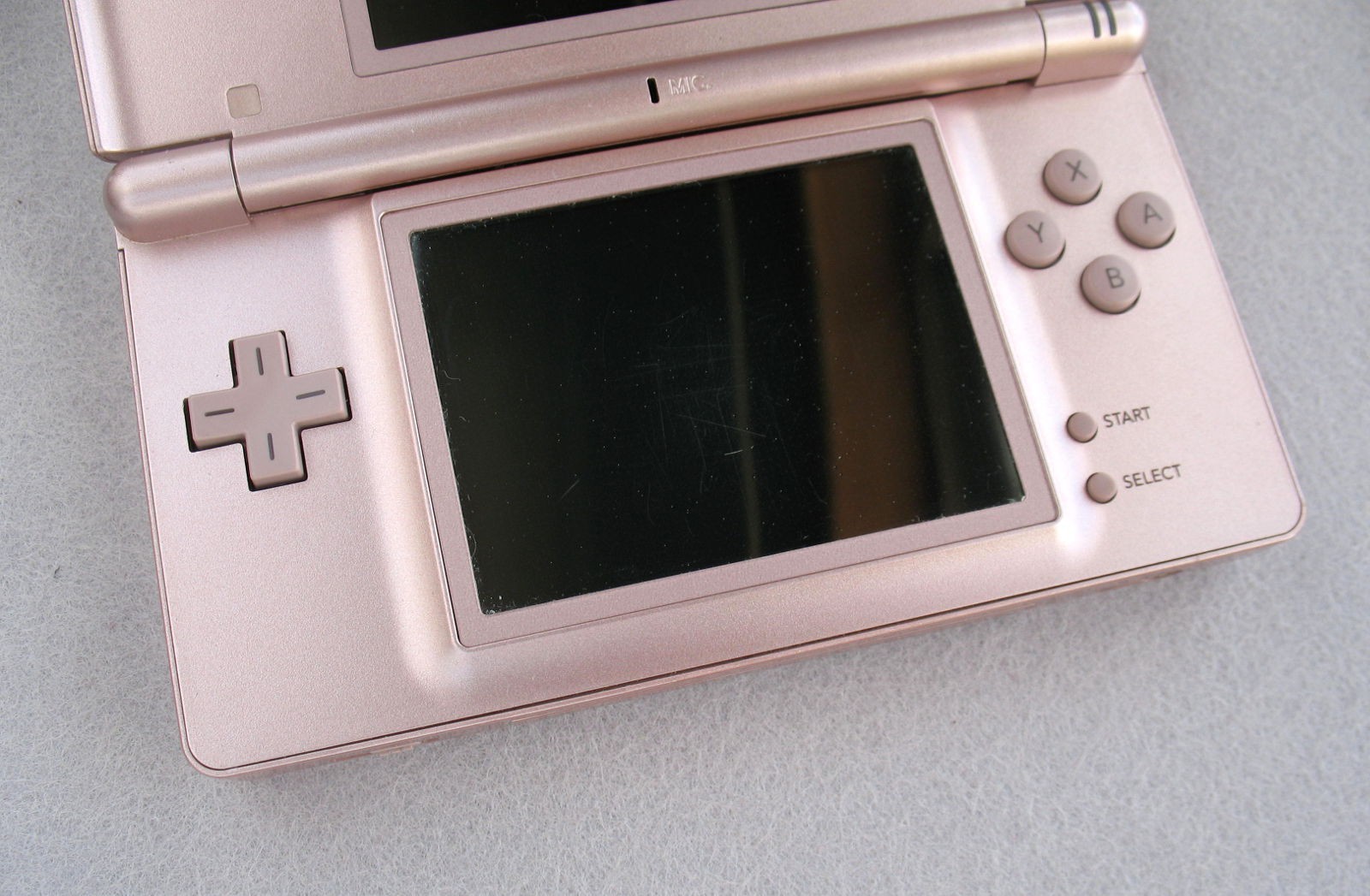 Nintendo DS Lite Metallic Rose UGS-001 bundle