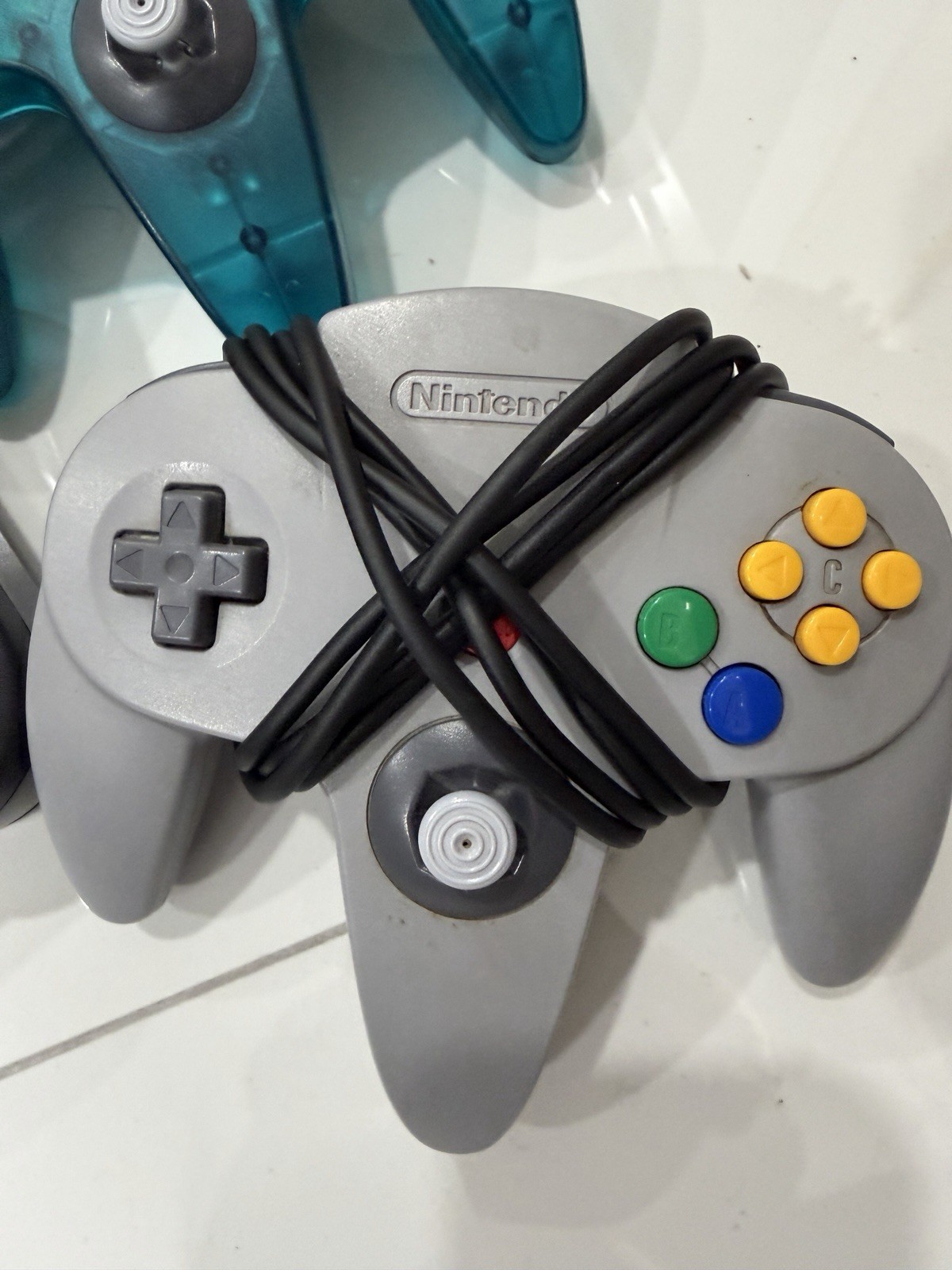Nintendo 64 Console 4 Controllers Gray Black Blue Smoke RF Expansion Pak Compat…
