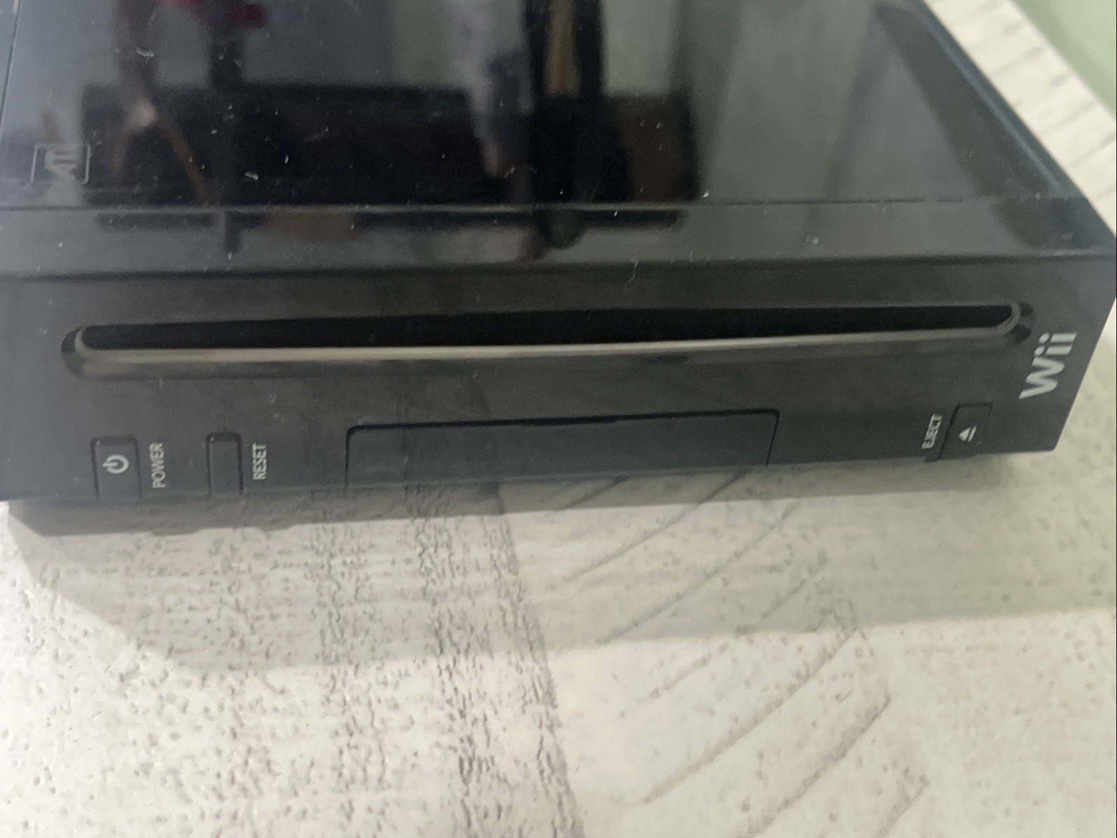 Nintendo Wii Console Bundle RVL-001 Black. Two Remotes, 3 Games With All Cords.