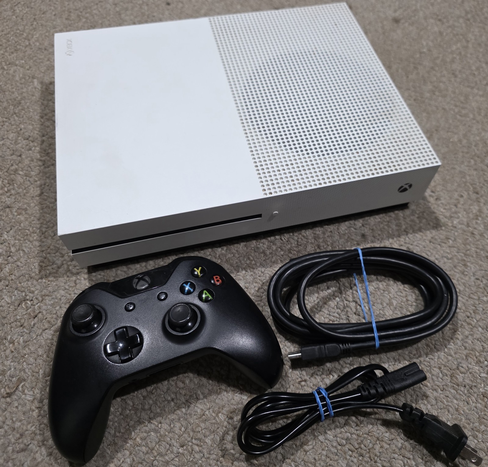 Xbox One S 500GB Model 1681 Console Bundle With 1 Controller – Tested- Working