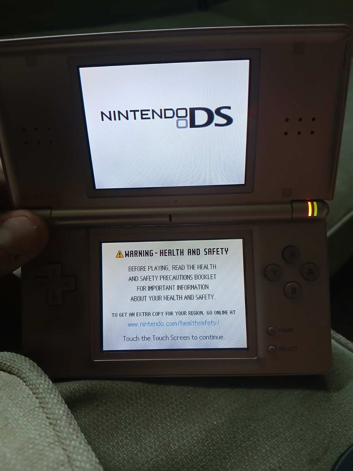 Nintendo DS Lite Video Game Console – Metallic Rose