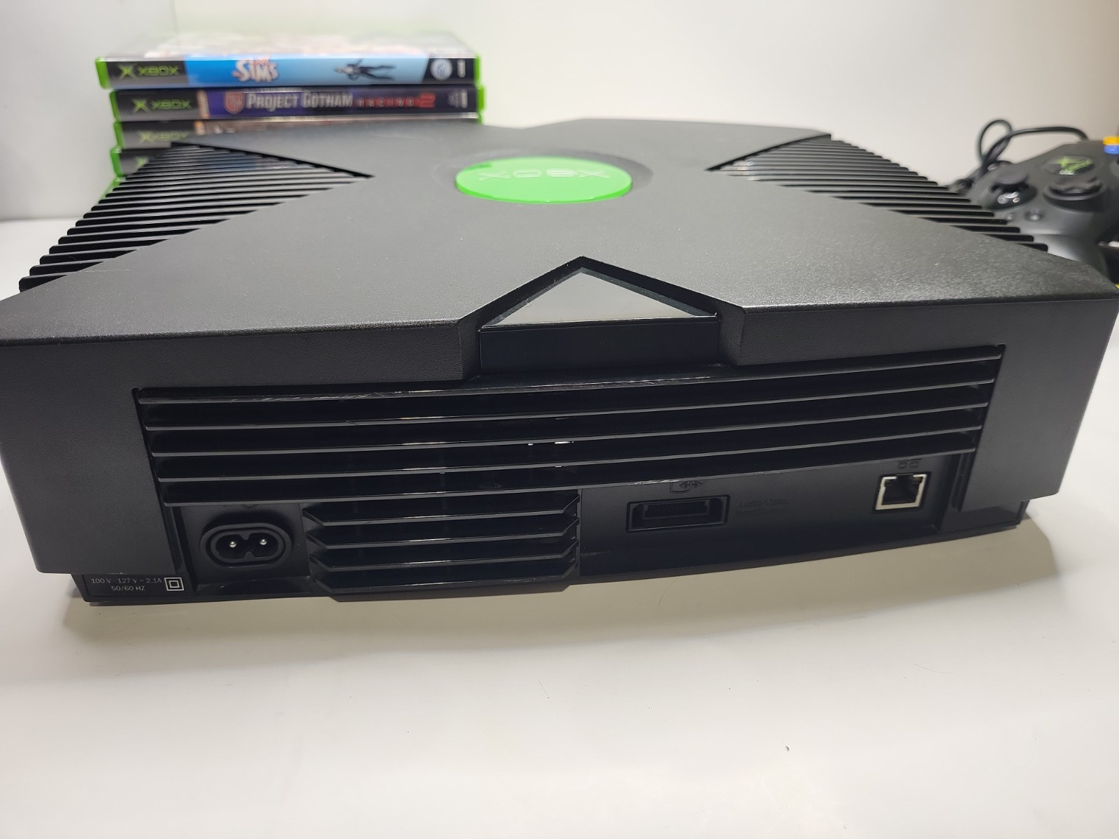 Original Microsoft Xbox Console Bundle w Controller, 8 Games, Cords – Working