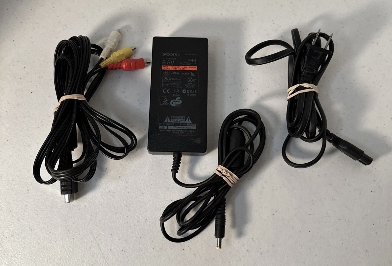 Sony PlayStation 2 Slim SCPH-70012 – Tested ! No Controller ! FREE SHIPPING !
