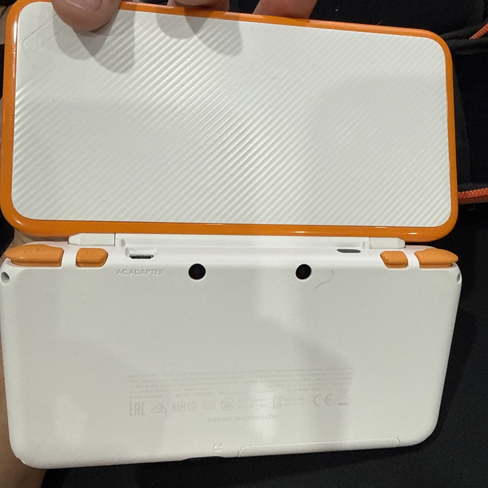 Nintendo 2DS XL Console – White/Orange With Case And Extra Stylist Tested